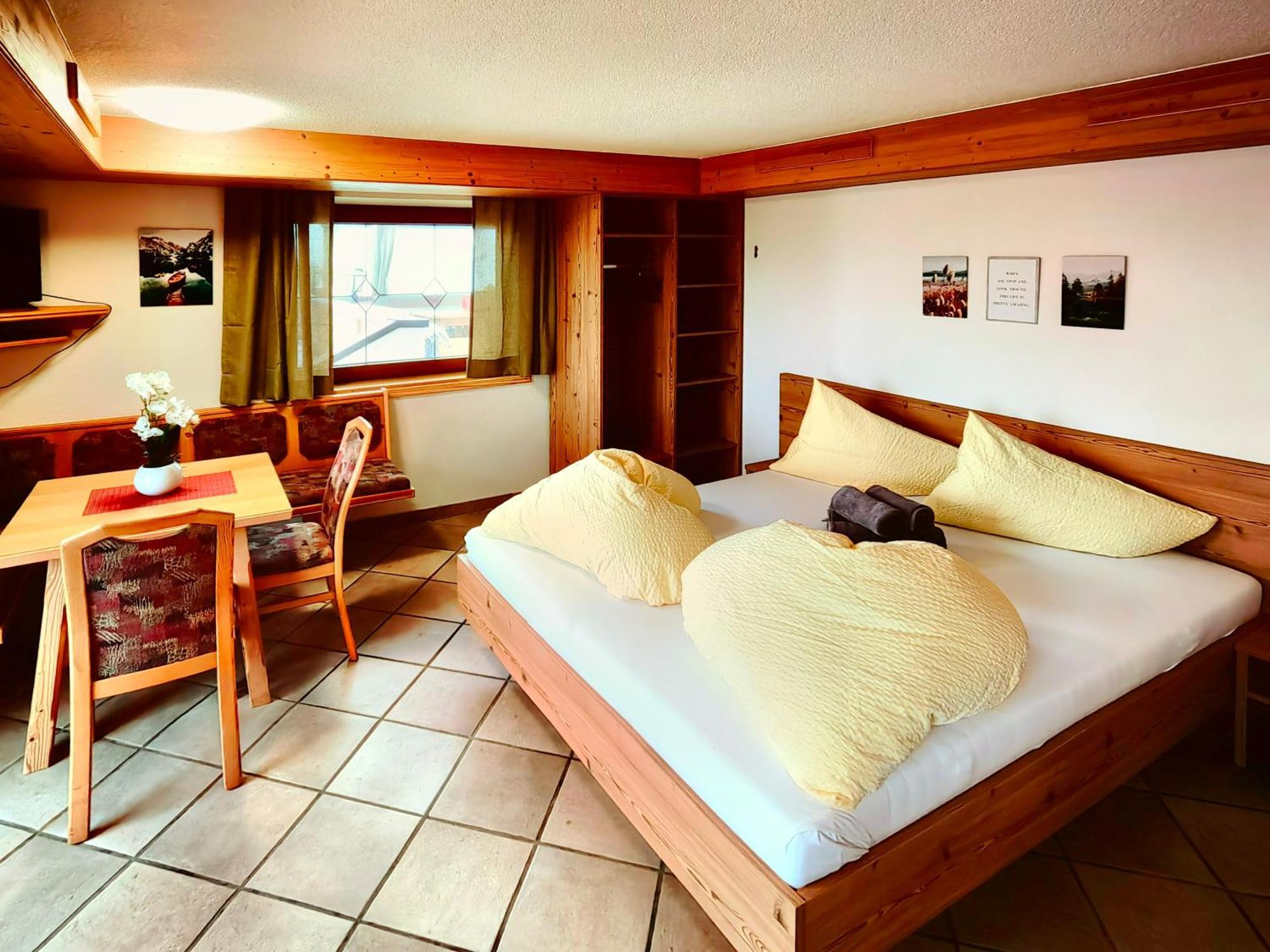 Apartments Pitztaler Nachtigall Arzl im Pitztal Exteriör bild