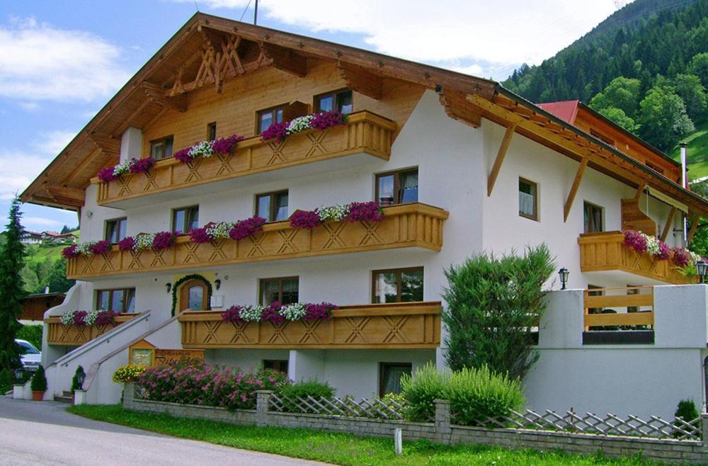 Apartments Pitztaler Nachtigall Arzl im Pitztal Exteriör bild
